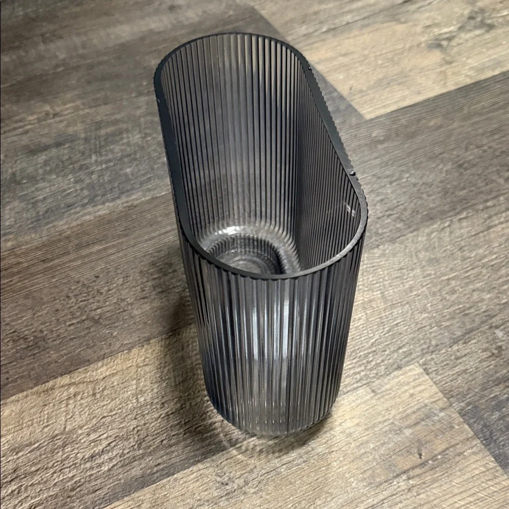 Better Homes And Gardens blue Ribbed Vase